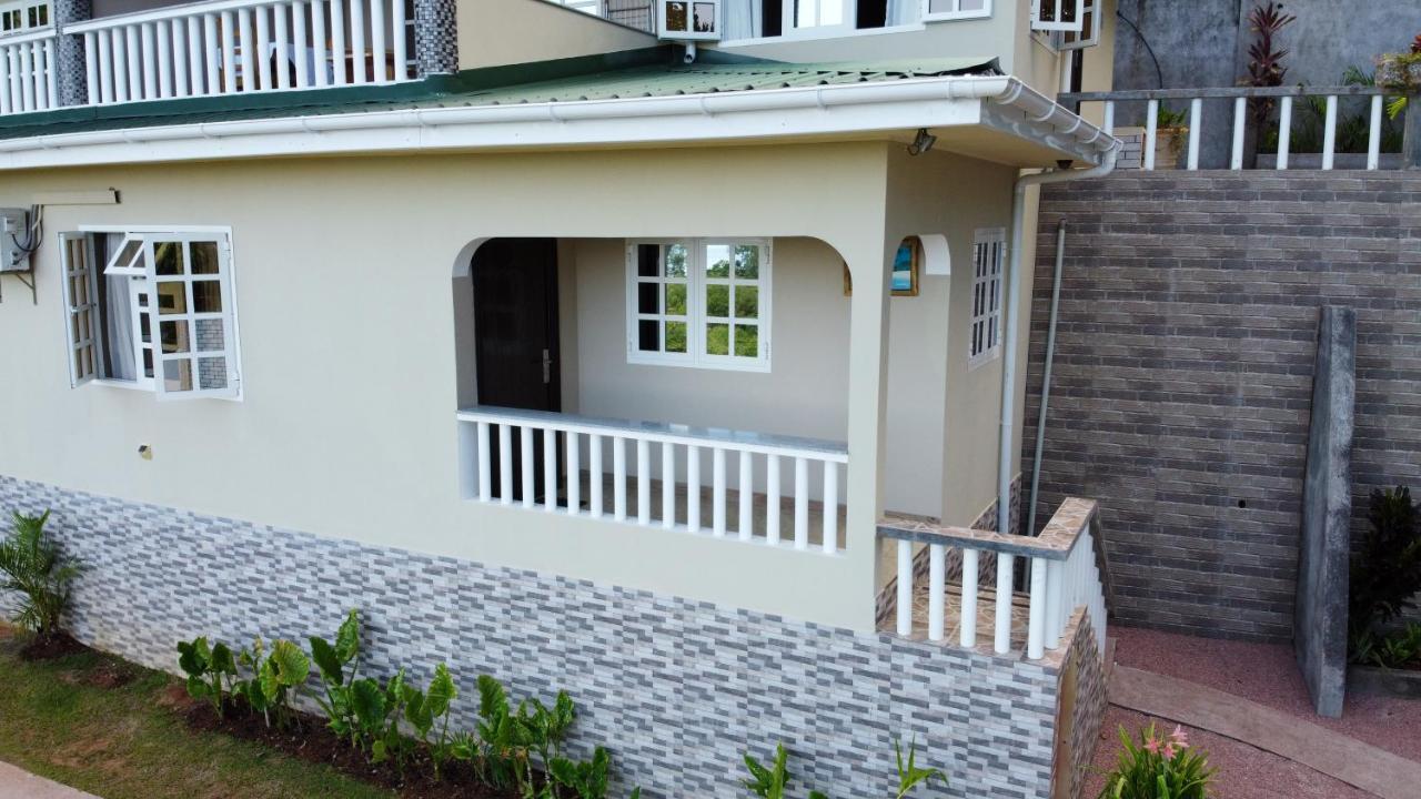 Exotic Guest House Anse Volbert Village  Luaran gambar